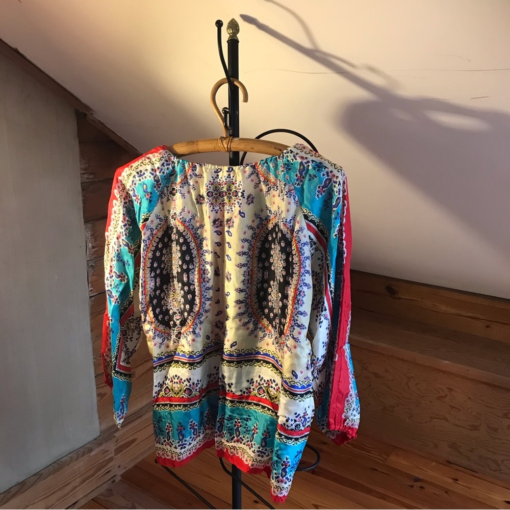 Johnny Was Sundance Red Blue Beige Silk 3/4 Peasant Top, EUC, S - Picture 9 of 12